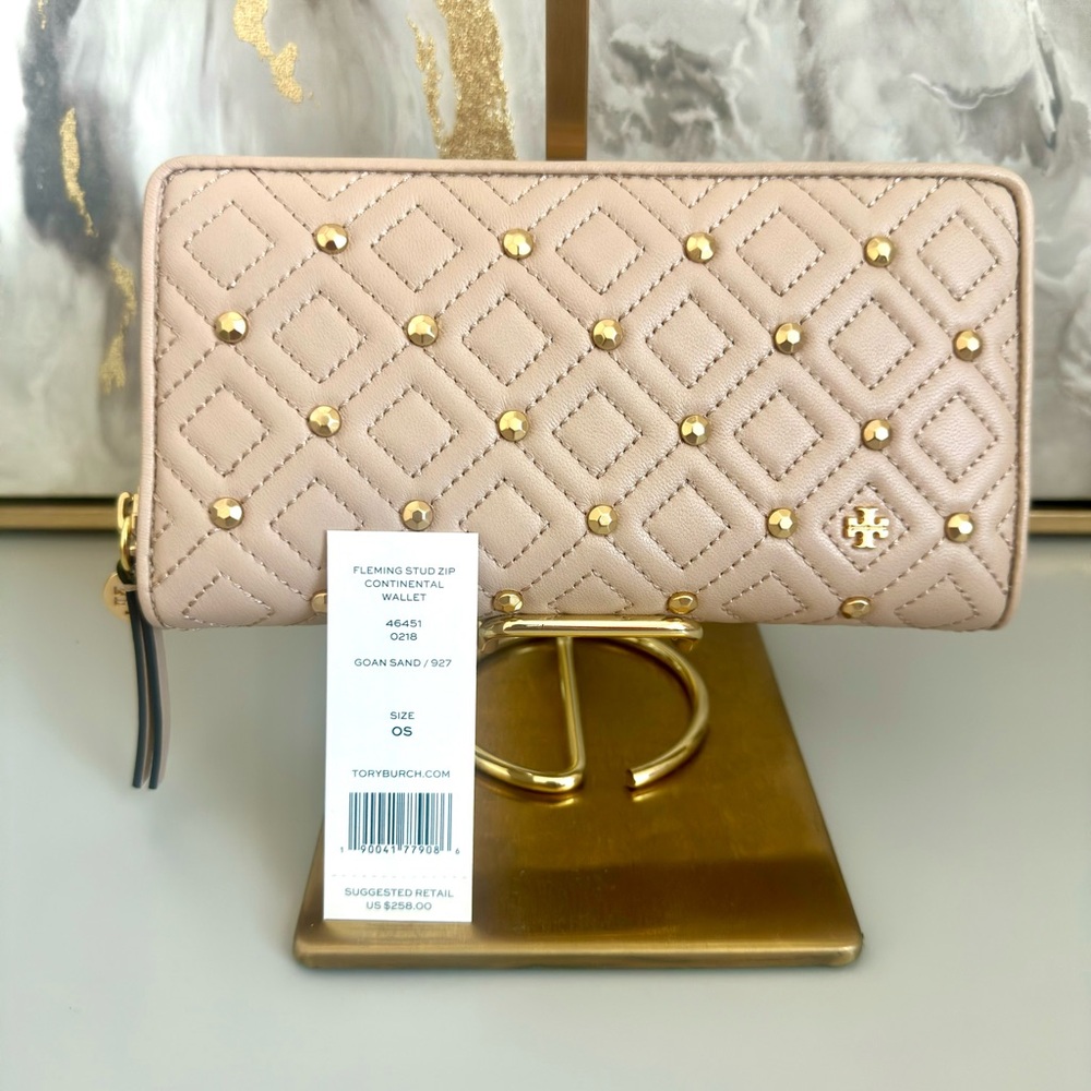 NWT Tory Burch Quilted Fleming Stud Continental Wallet in Goan Sand